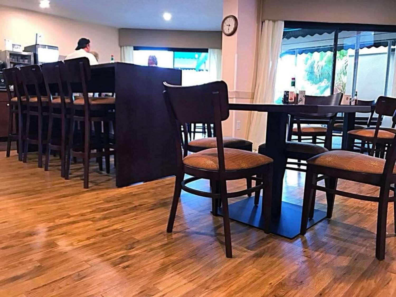Best Western Oak Manor Biloxi Eksteriør bilde