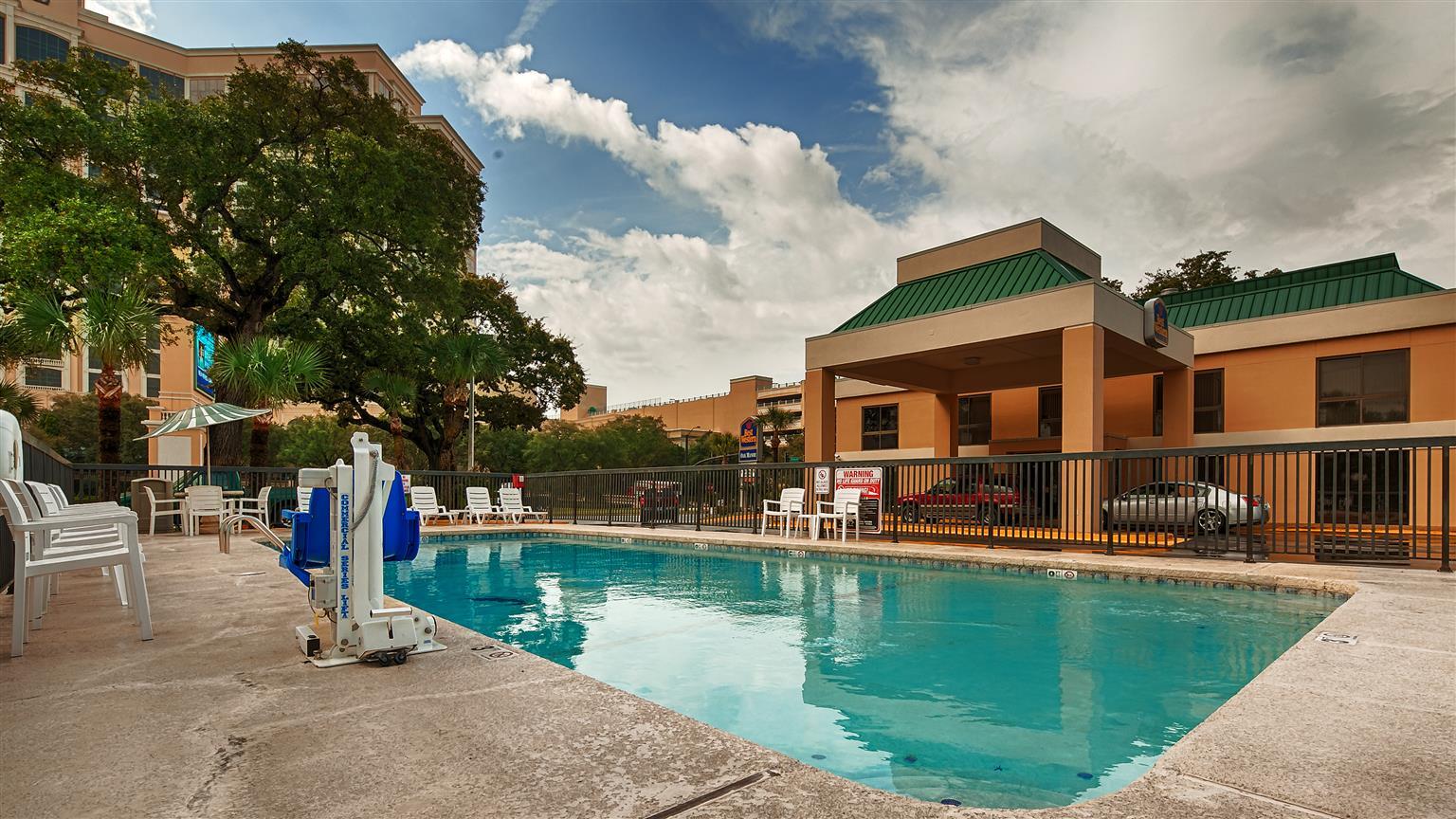 Best Western Oak Manor Biloxi Eksteriør bilde